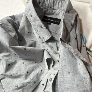 Molokai Surf Co. Men's Woven Cotton Arrows  Button-Up Shirt XXL Gray Short Slv